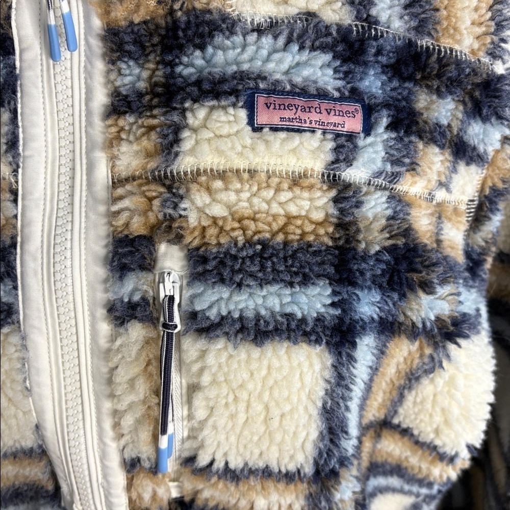 Vineyard Vines Blue & Cream Plaid Supershep Sherpa Fleece Quarter Zip. Large. - Picture 2 of 9